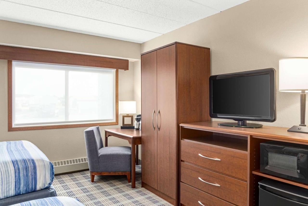 Americinn By Wyndham Hotel