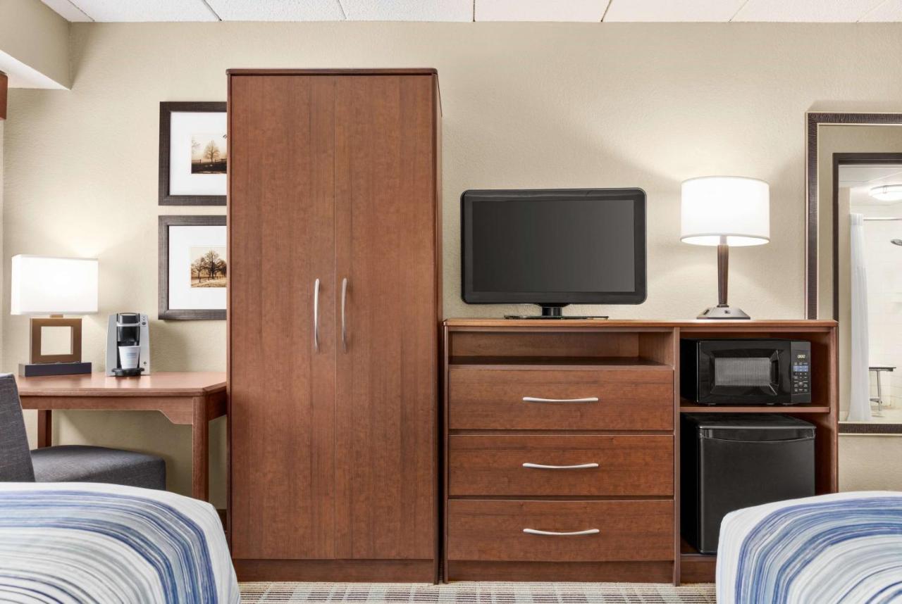 Americinn By Wyndham Hotel