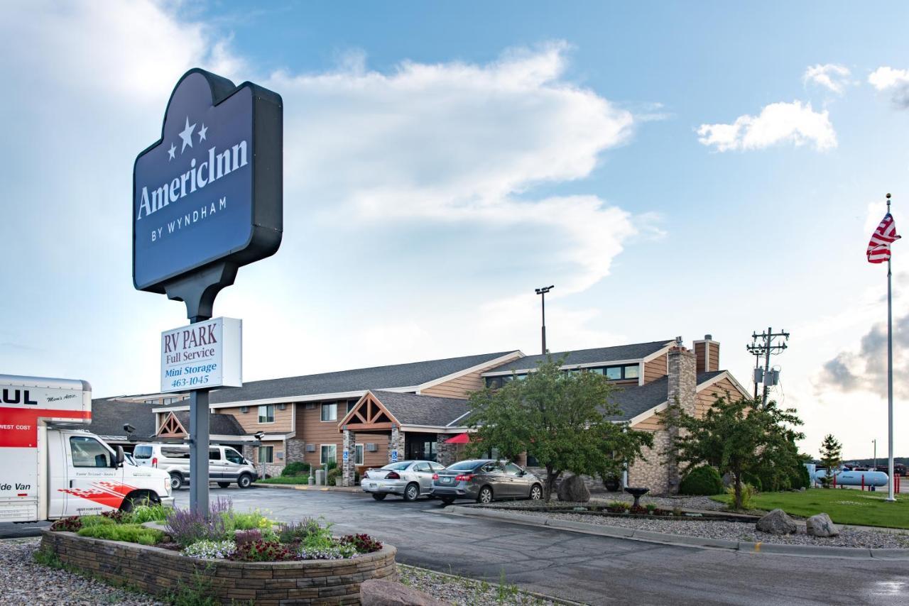 Americinn By Wyndham Hotel