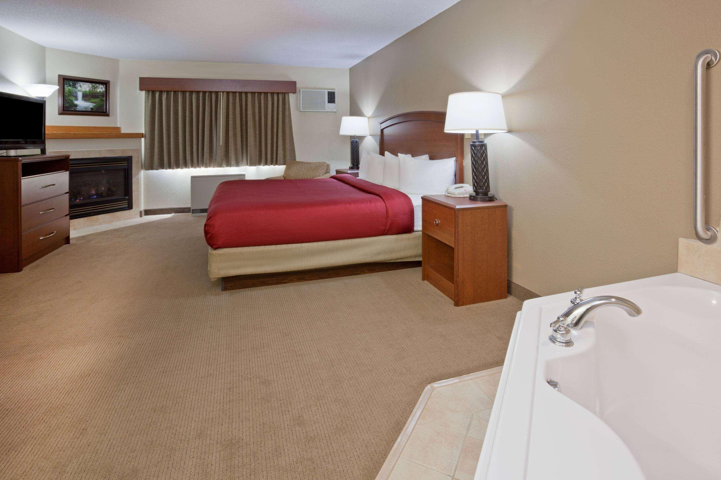 Hotel Americinn By Wyndham 3*