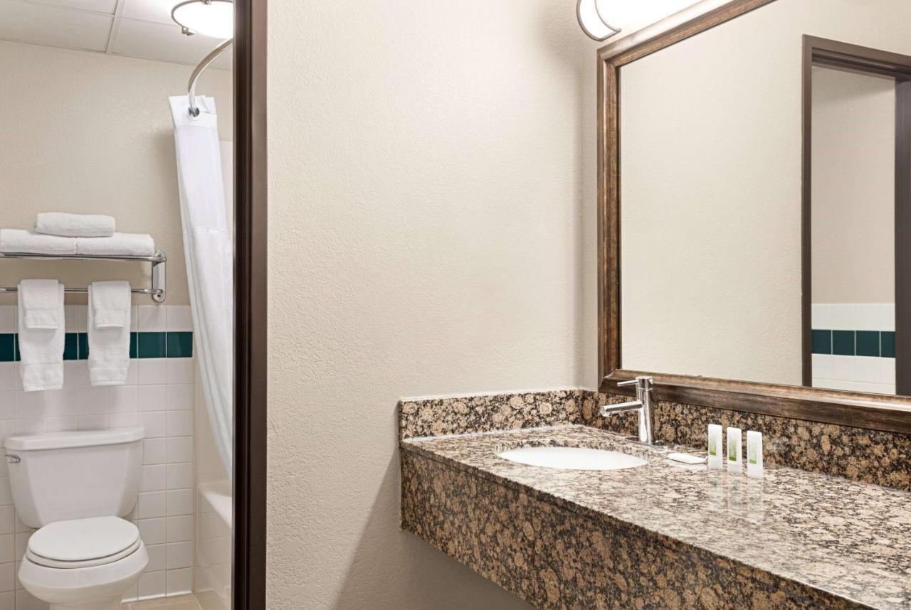 Americinn By Wyndham Hotel 3*